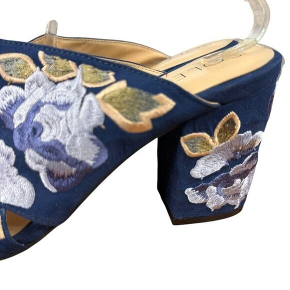 Sole Society Luella Womens Navy Blue Embroidered Floral Cross Sandals Heels 7.5 - Picture 9 of 16